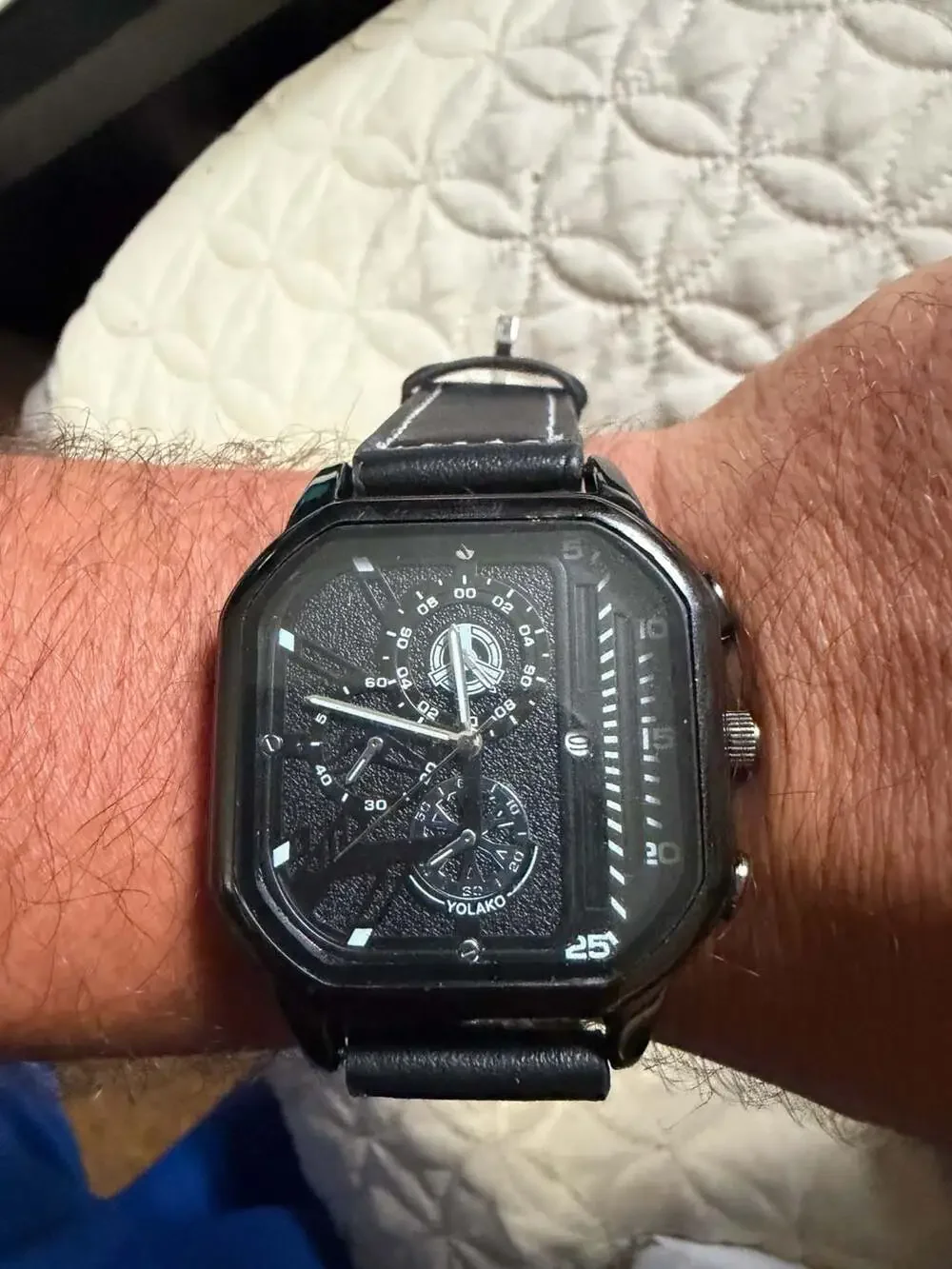Yolako Men's Square Dial Casual Quartz Watch with Black Leather Strap